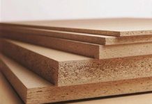 Gỗ công nghiệp thường có giá thành rẻ hơn gỗ tự nhiên